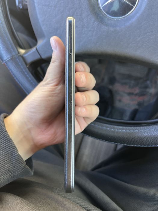 Redmi A2+ в хорошем состояний