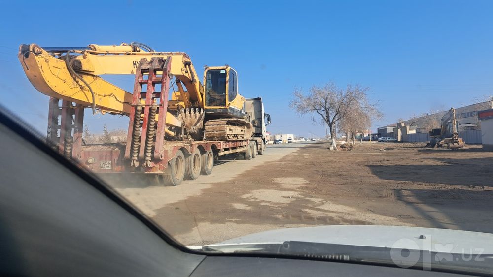 220 HYUNDAI Свтилади