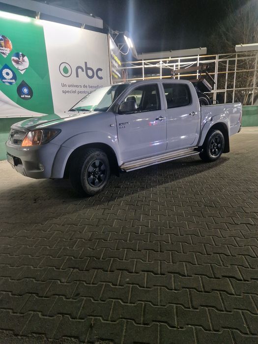 Toyota  HILUX 2006