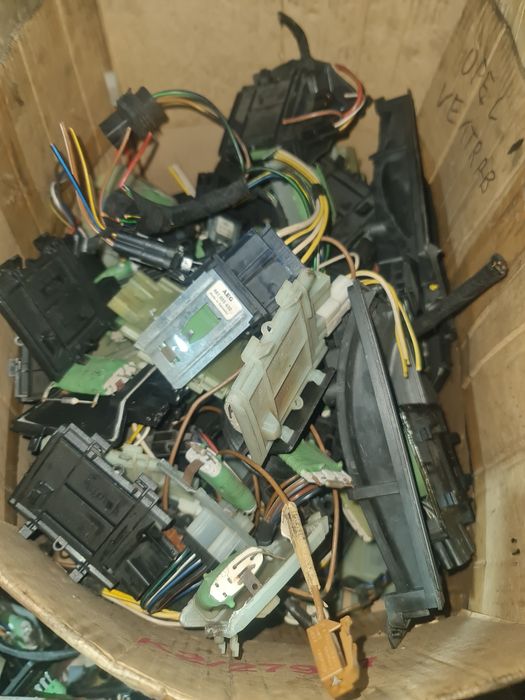 Реастат моторчика печки