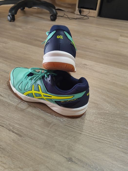 Маратонки Asics gel - upcourt