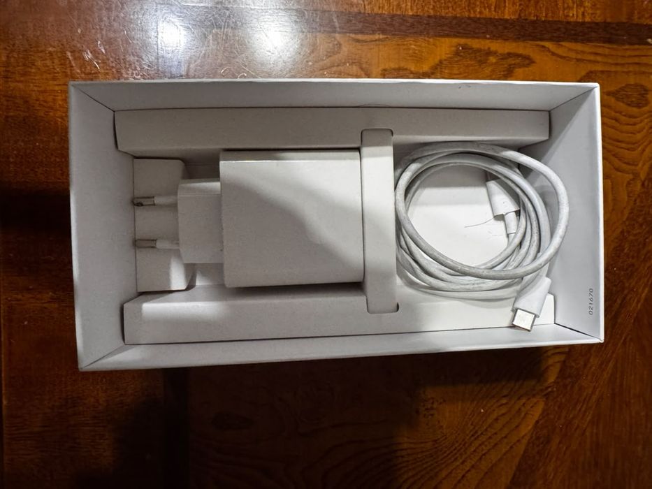 Honor400 продам смартфон