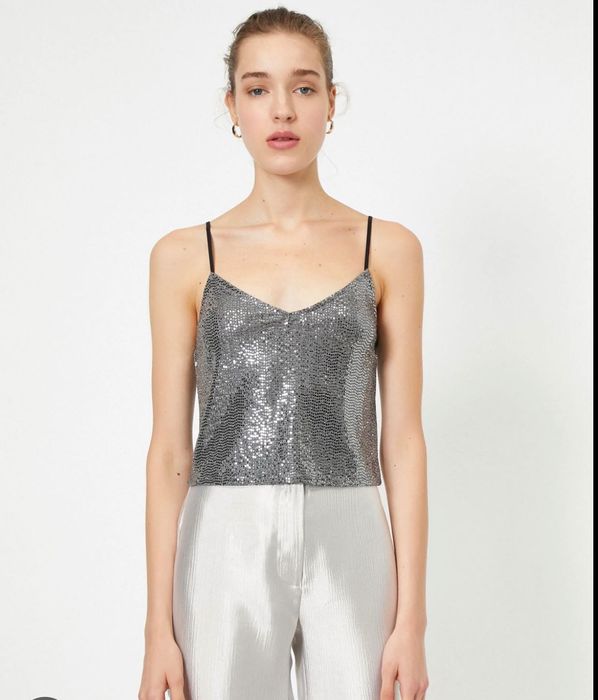 Блестящ дамски потник/топ