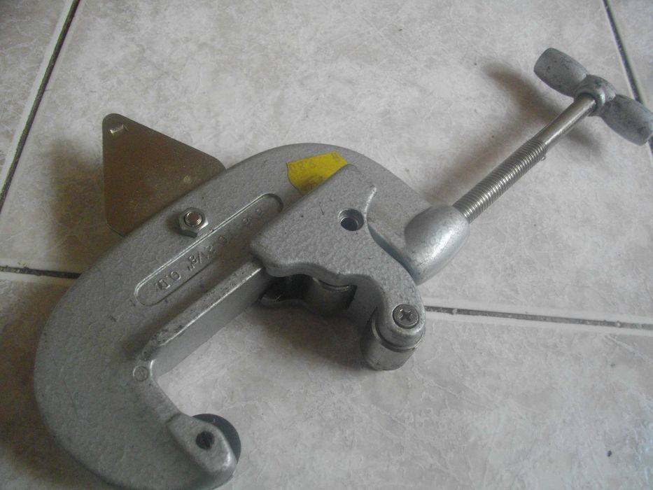 Голям Тръборез 1/8-2 Цола Англия/Герм Barns Рязане Тръби-5/8-2 1/8