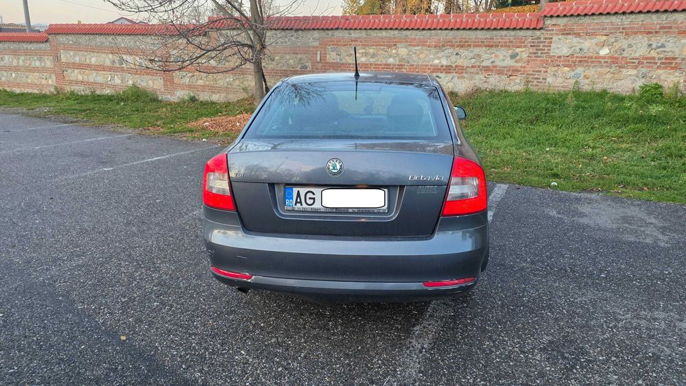Vând Skoda Octavia 2 Facelift