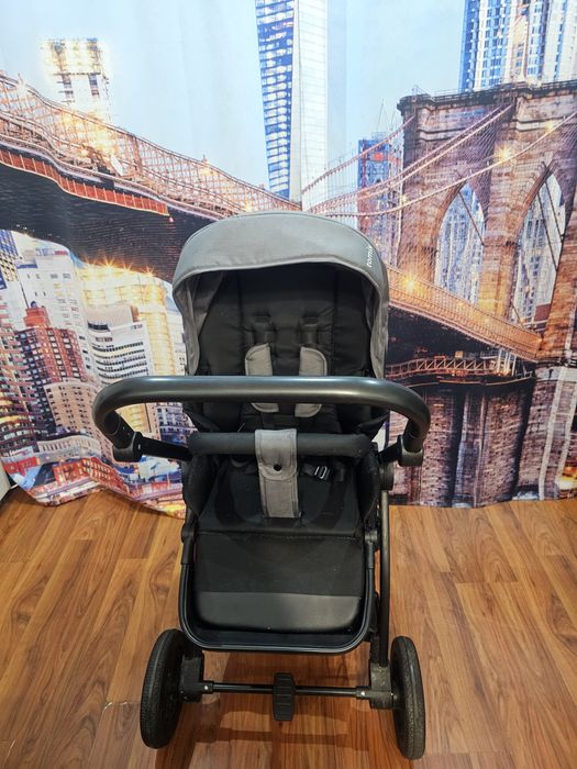 Коляска универсальная 2 в 1 Tomix Walker