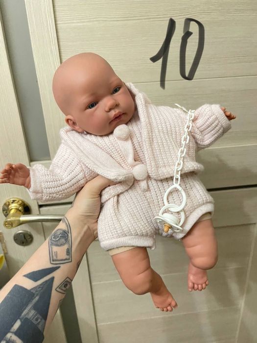 Продвм коллекционных кукол