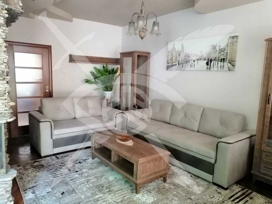 Четиристаен апартамент / Община - 137520