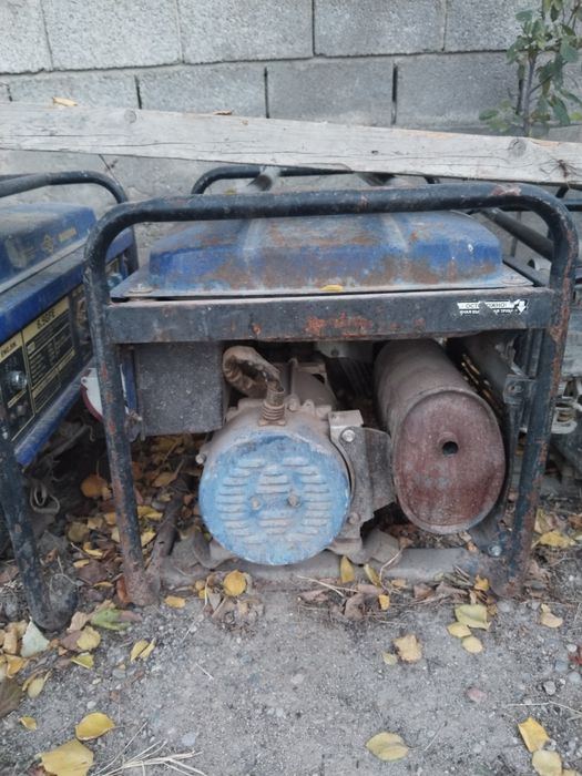 Продаю Генератор