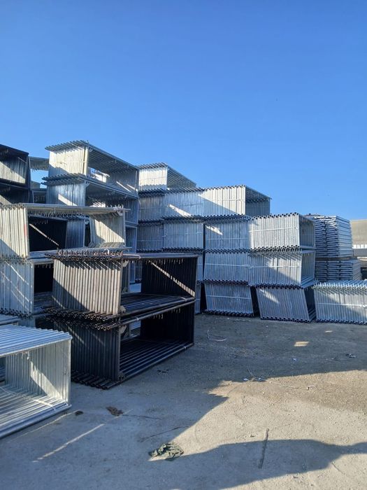 Скеле поцинковано ново