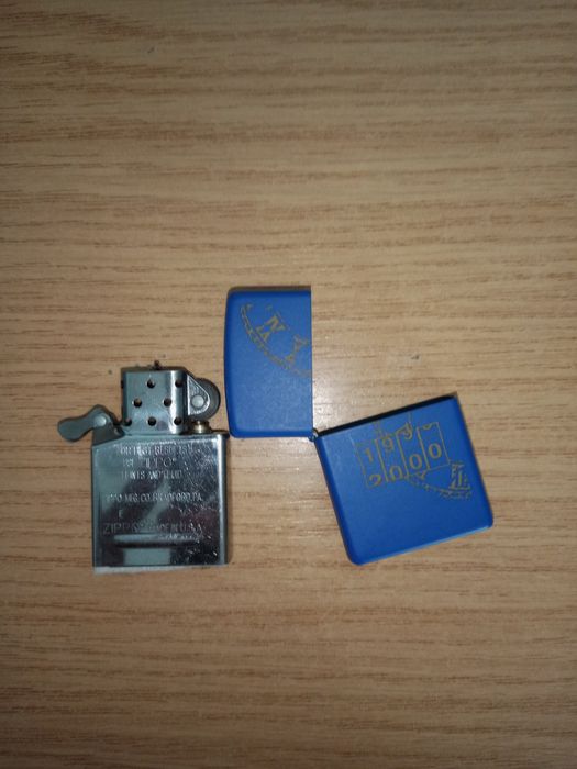 Brichetă zippo originală