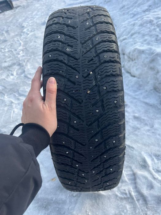 Зимние шины 185/65/15