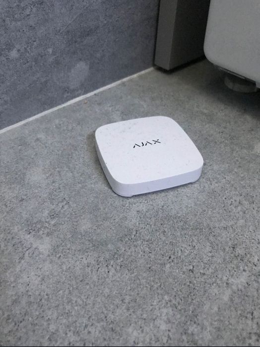 Ajax LeaksProtect - Senzor wireless de