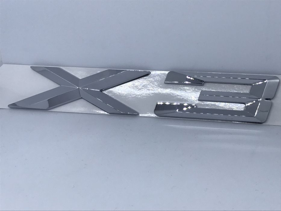 Emblema BMW X3 spate crom