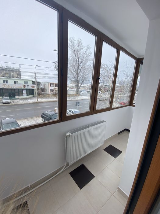 Inchiriez apartament!!