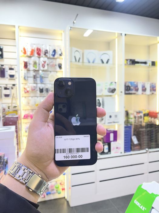 Продам IPhone 13 128gb