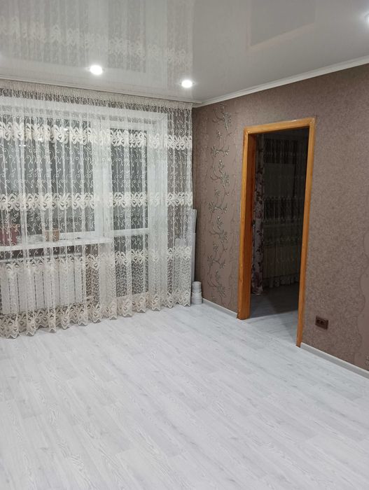 продам 3-х комнатную квартиру