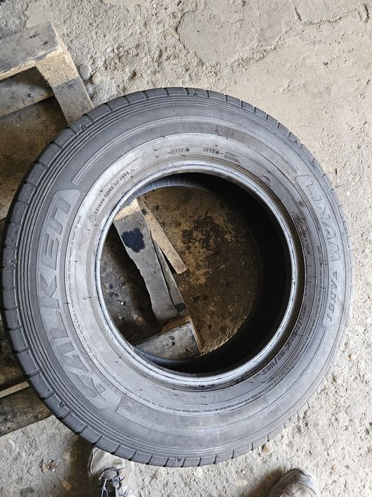 2 anvelope vara 225 70 15C Falken 2022