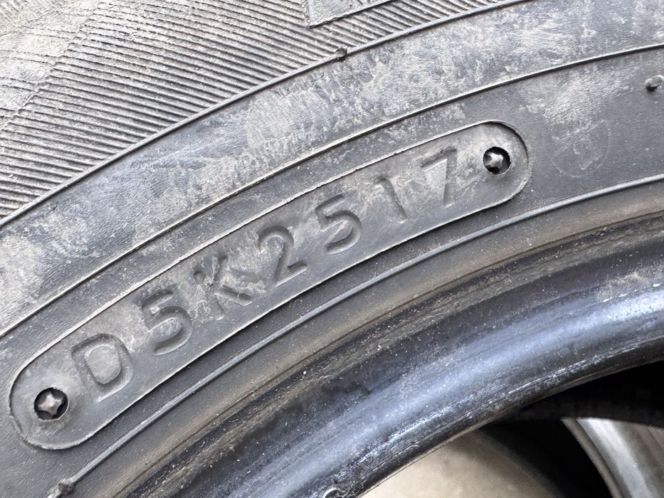 175/65/R14 Toyo Snowprox 2бр зимни