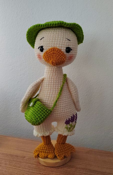 Gâscă croșetată amigurumi