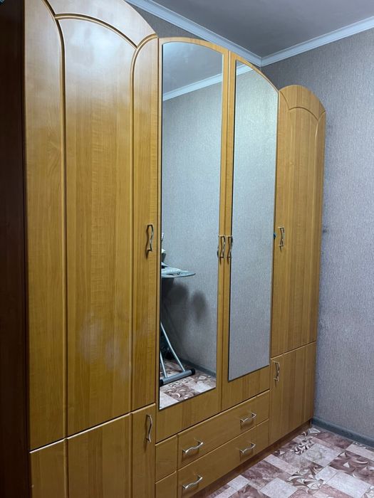 Шкаф в хорошем состоянии