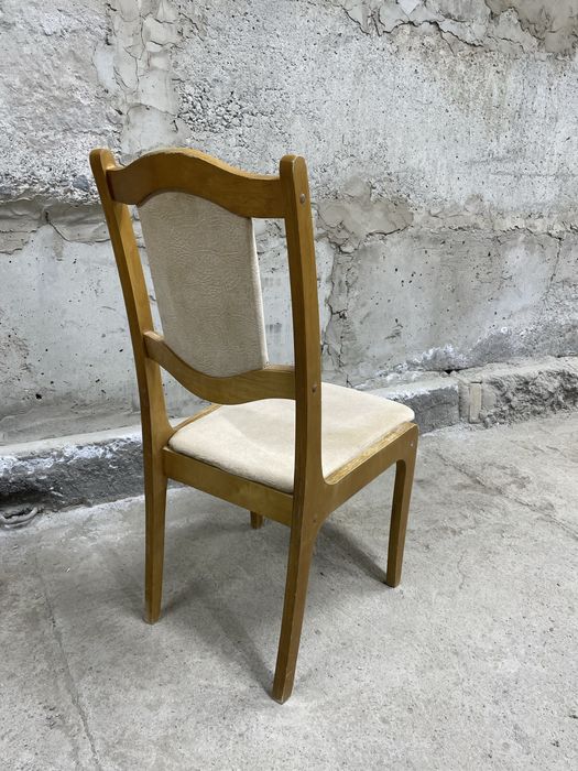 Крепкие стулья 6 шт