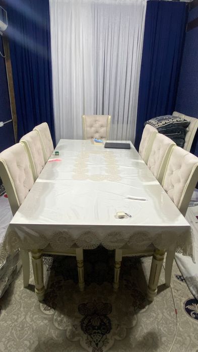 Stol va stul komplekt