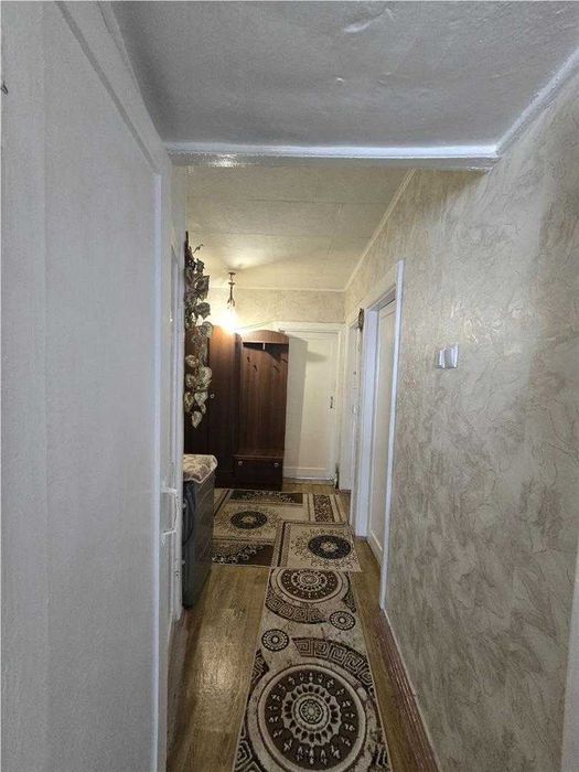 Продам просторную трешку