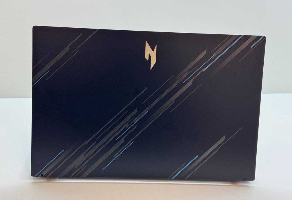 Acer NITRO V15 — i5 - 13420H / RTX 2050 4GB / DDR5 16GB RAM