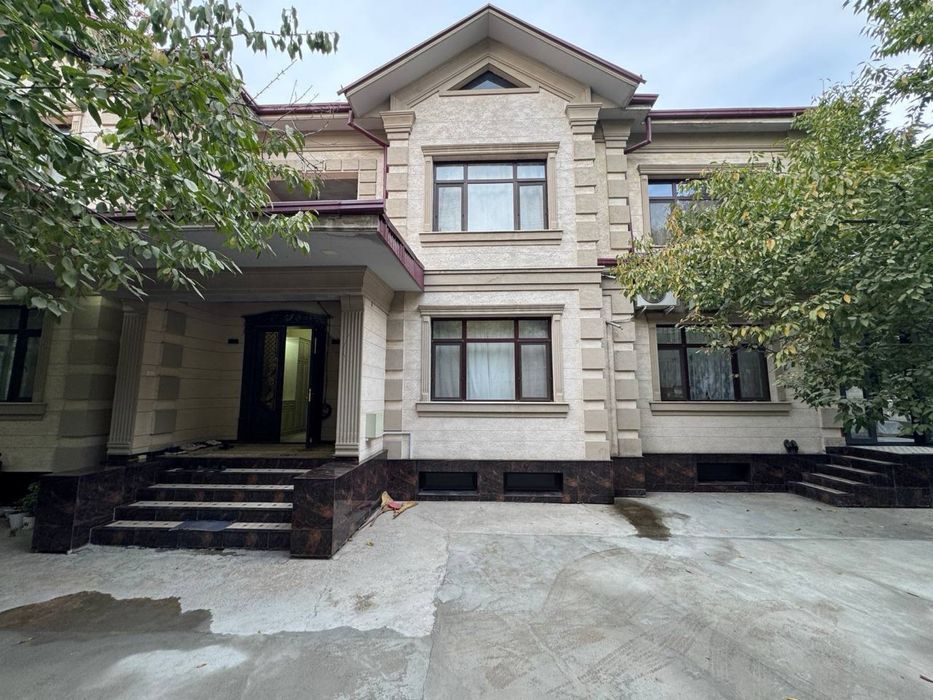 Дом Дархан Салар 450 м2