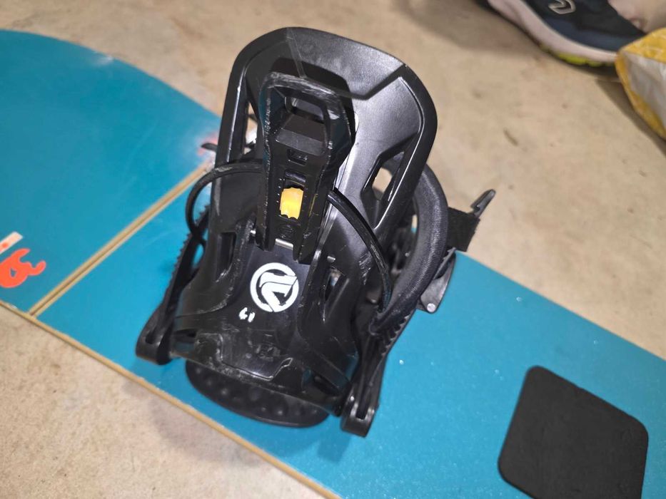 Сноуборд с автомати Volki 132