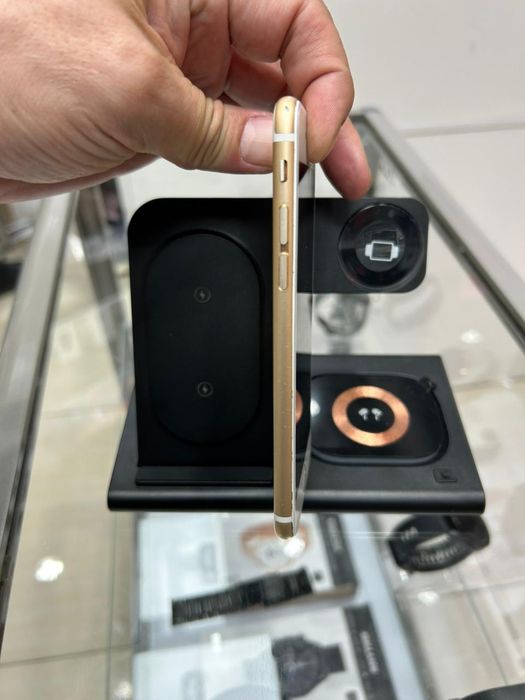 IPhone 6s состояние хорошее