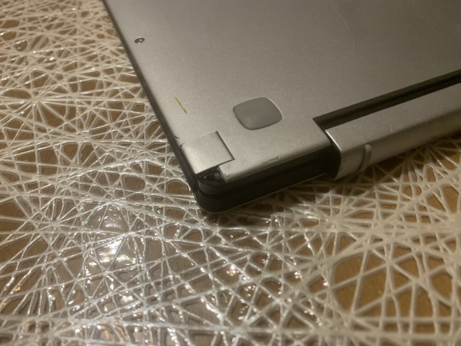 Мини Лаптоп-Таблет Lenovo MIIX 310-10ICR