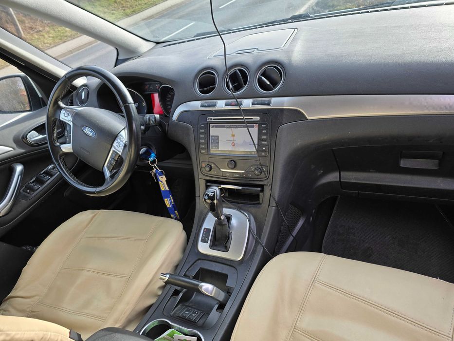 Ford Galaxy 2014 inca inscris in Germania