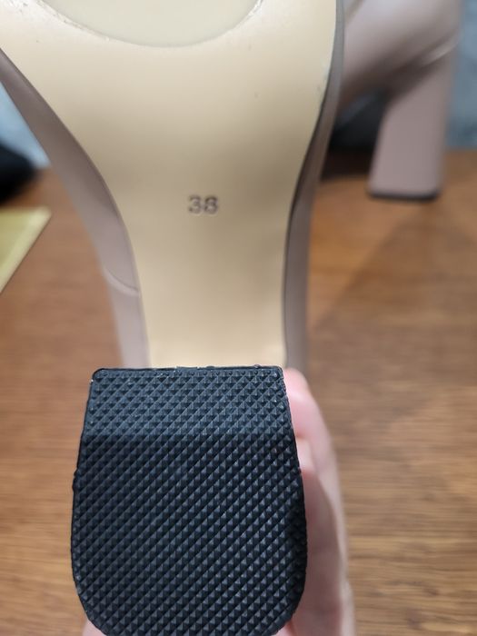 Кожанные туфли, новые, 38 размер