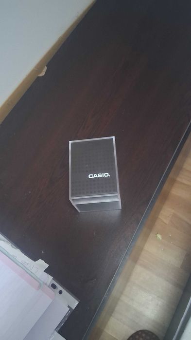 Часовник Casio.