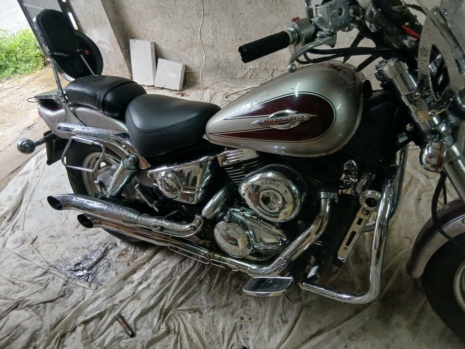 Suzuki Maroder 800