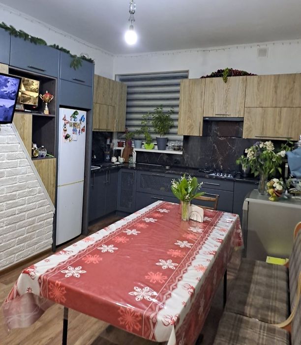 Продам полуподвальный дом в м-оне Каратал