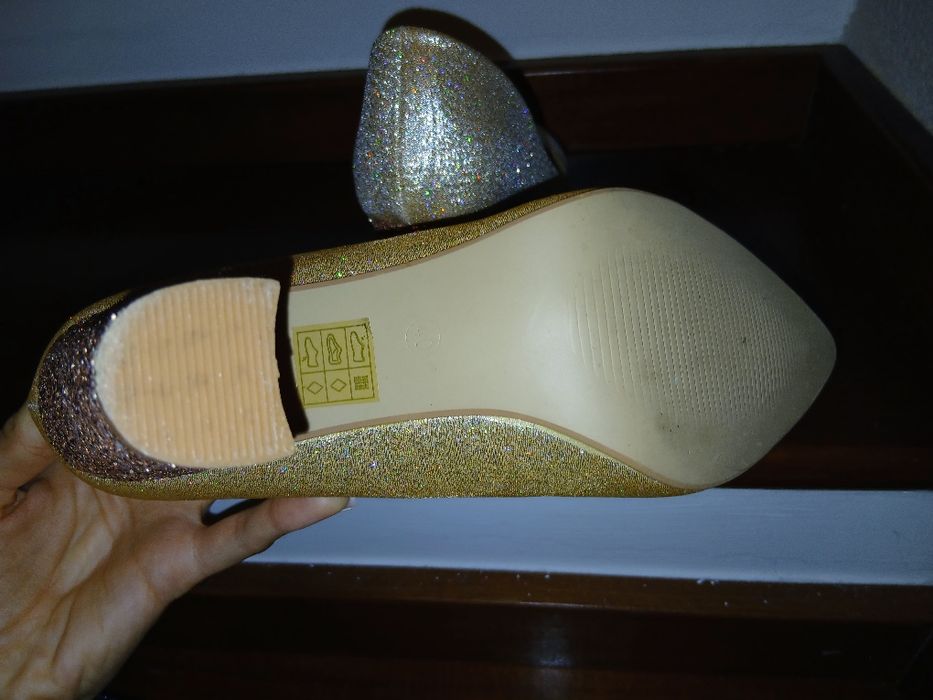 Pantofi de damă cu toc