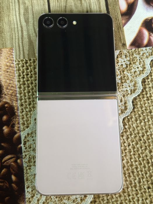 Galaxy Z Flip5 256GB