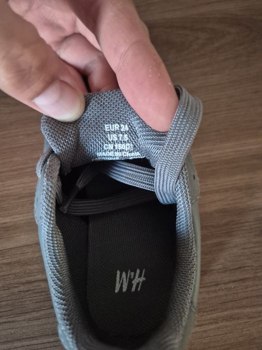 Обувки за момче хм