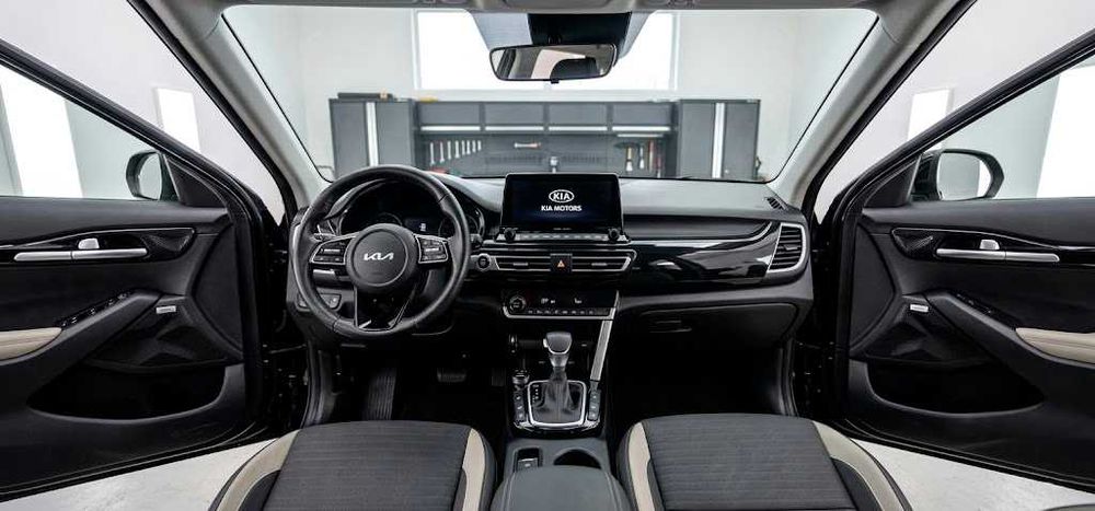 Продам KIA Seltos в идеальном