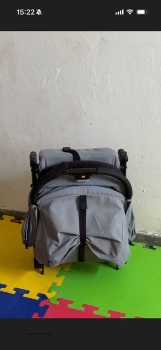 Коляска EVENFLO ( компактная и удобная)