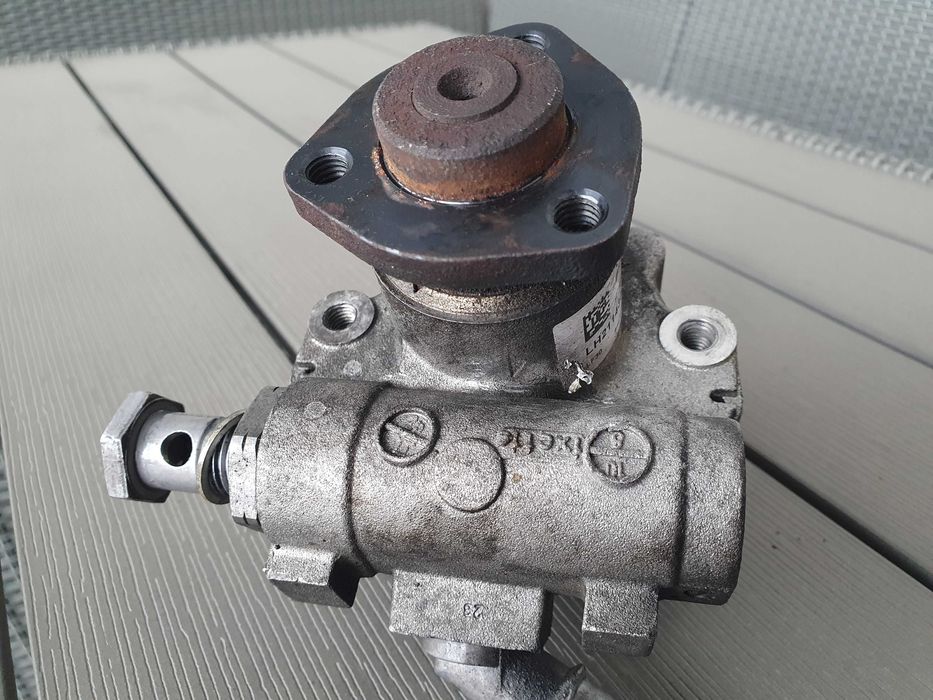 Pompa servodirectie BMW X1 23 E84, 2.0 D Xdrive 678045902