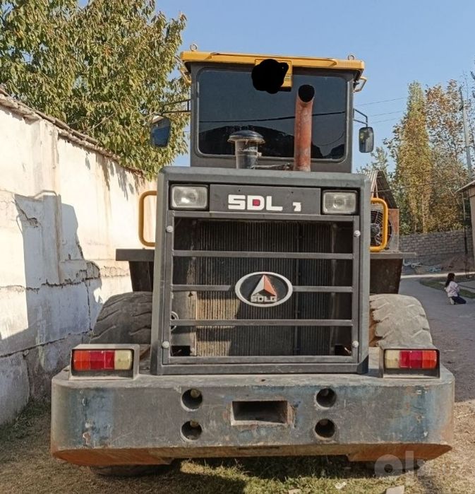 SDLG 1.8 погрузчик
