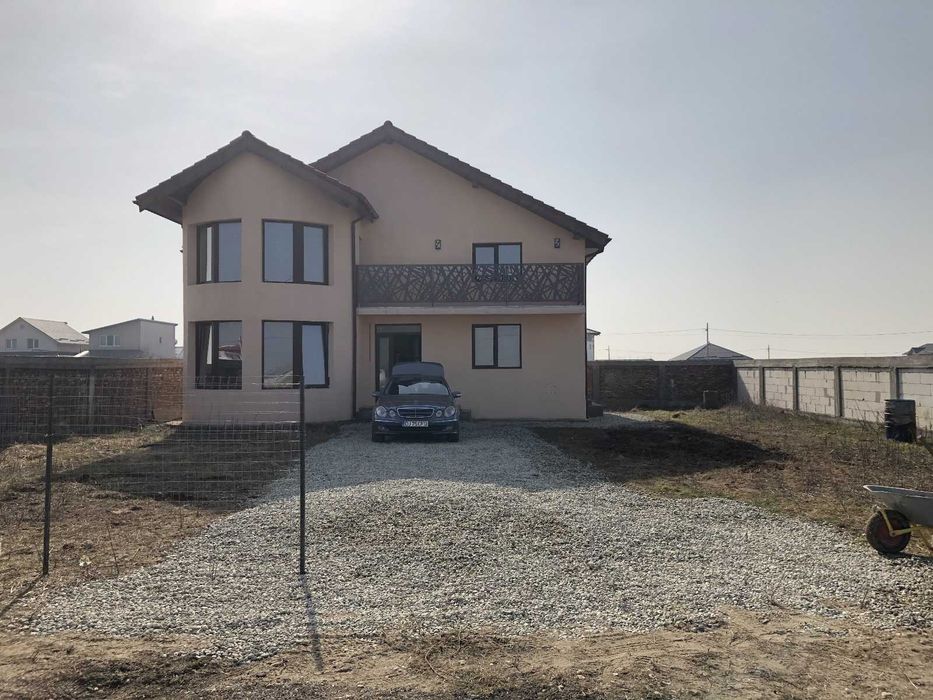 Vand casa Ghercesti, Aeroport Craiova