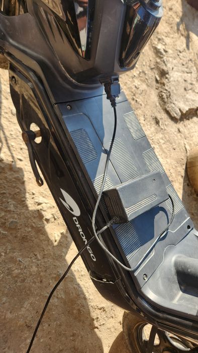 Электроскутер Drongo