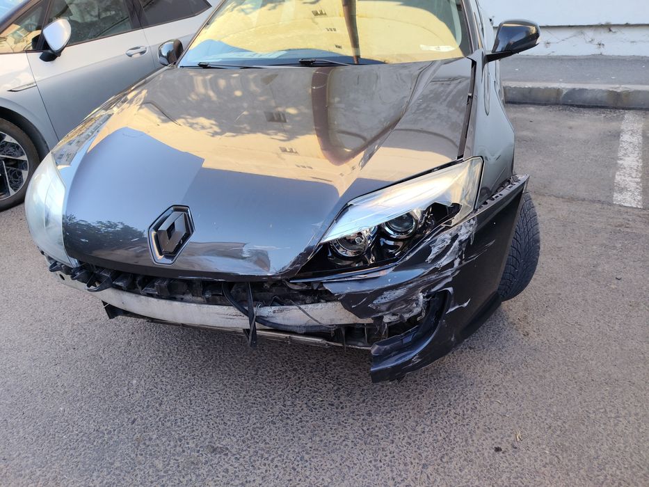 Renault Laguna 3 • 2013 • 1.5 dCi • Întreținută • PREȚ NEGOCIABIL URGENT