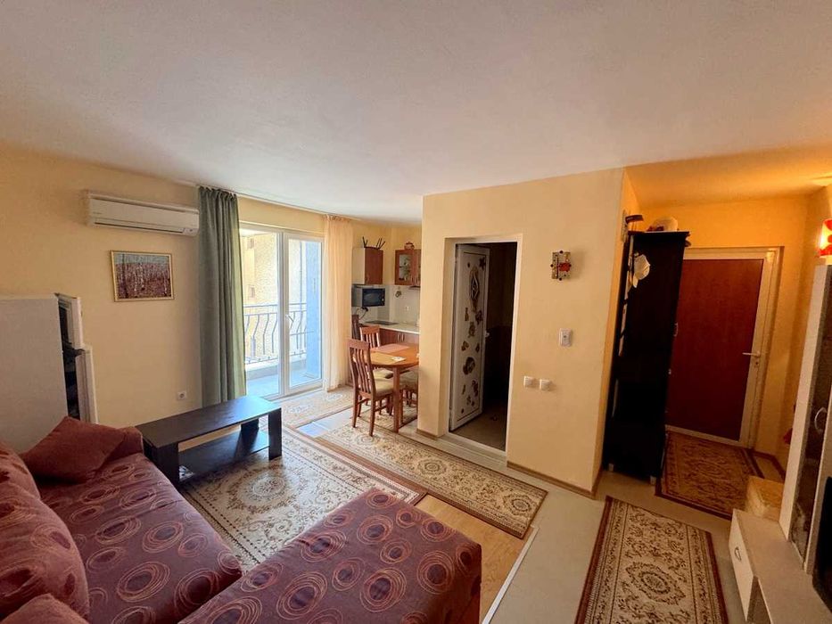 Продава се Двустаен апартамент в Несебър - 74 кв.м за 1359 €/кв.м - Снимка #2