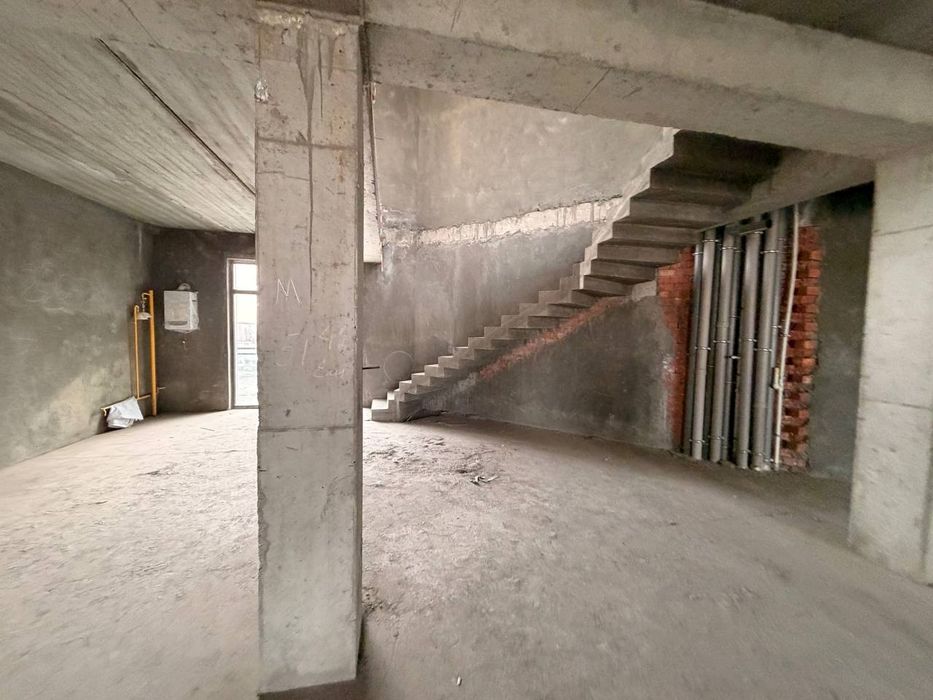 СРОЧНО! ПРОДАЁТСЯ 5/9/10 квартира в ЖК "Tiara Residence"
Ориентир: Вое